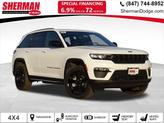 Photo of 2025 Bright White Clearcoat Jeep Grand Cherokee