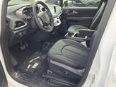 Thumbnail of 2026 Bright White Clearcoat Chrysler Pacifica