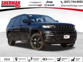 Photo of 2025 Diamond Black Crystal Pearlcoat Jeep Grand Cherokee L