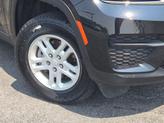 Thumbnail of 2023 Diamond Black Crystal Pearlcoat Jeep Grand Cherokee