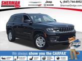 Photo of 2023 Diamond Black Crystal Pearlcoat Jeep Grand Cherokee
