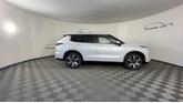 Thumbnail of 2025 White Diamond Mitsubishi Outlander