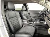 Thumbnail of 2025 White Diamond Mitsubishi Outlander