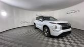 Thumbnail of 2025 White Diamond With Black Roof Mitsubishi Outlander