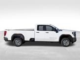 Thumbnail of 2025 White GMC Sierra 2500