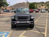 Thumbnail of 2025 Granite Crystal Metallic Clearcoat Jeep Gladiator