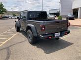 Thumbnail of 2025 Granite Crystal Metallic Clearcoat Jeep Gladiator