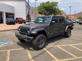 Thumbnail of 2025 Granite Crystal Metallic Clearcoat Jeep Gladiator