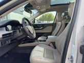 Thumbnail of 2022 Ceramic Pearl Metallic Tri-Coat Lincoln Corsair