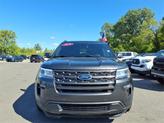 Thumbnail of 2018 Magnetic Metallic Ford Explorer