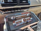 Thumbnail of 2019 White Platinum Metallic Tri-Coat Lincoln Navigator
