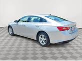 Thumbnail of 2018 Silver Ice Metallic Chevrolet Malibu