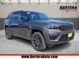 Photo of 2025 Metallic Jeep Grand Cherokee