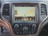 Thumbnail of 2017 Diamond Black Crystal Pearlcoat Jeep Grand Cherokee