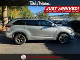 Thumbnail of 2018 Celestial Silver Metallic Toyota Highlander