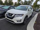 Thumbnail of 2018 White Nissan Rogue