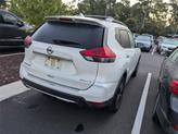 Thumbnail of 2018 White Nissan Rogue