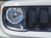 Thumbnail of 2022 Alpine White Clearcoat Jeep Renegade