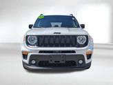 Thumbnail of 2022 Alpine White Clearcoat Jeep Renegade