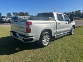 Thumbnail of 2022 Silver Ice Metallic Chevrolet Silverado 1500