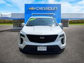 Thumbnail of 2020 Crystal White Tricoat Cadillac XT4