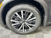 Thumbnail of 2025 Diamond Black INFINITI QX60
