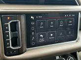 Thumbnail of 2022 Onyx Black GMC Yukon