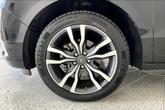 Thumbnail of 2019 Majestic Black Pearl Acura MDX