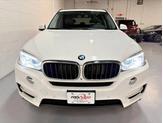 Thumbnail of 2016 Alpine White BMW X5