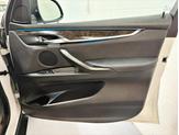 Thumbnail of 2016 Alpine White BMW X5
