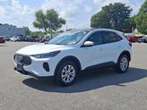 Thumbnail of 2024 Oxford White Ford Escape