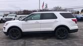 Thumbnail of 2018 White Platinum Metallic Tri-Coat Ford Explorer