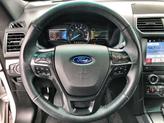 Thumbnail of 2018 White Platinum Metallic Tri-Coat Ford Explorer
