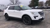 Thumbnail of 2018 White Platinum Metallic Tri-Coat Ford Explorer