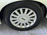 Thumbnail of 2005 White Lincoln Town Car