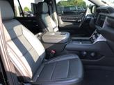 Thumbnail of 2024 Onyx Black GMC Yukon