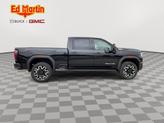 Thumbnail of 2025 Onyx Black GMC Sierra 2500