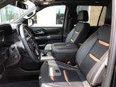 Thumbnail of 2023 Onyx Black GMC Yukon