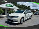 Photo of 2017 Tusk White Chrysler Pacifica