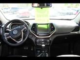 Thumbnail of 2017 Diamond Black Crystal Pearlcoat Jeep Cherokee