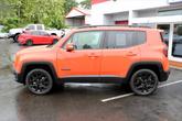 Thumbnail of 2017 Omaha Orange Jeep Renegade