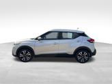 Thumbnail of 2020 Brilliant Silver Metallic Nissan Kicks
