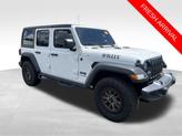 Thumbnail of 2022 Bright White Clearcoat Jeep Wrangler