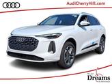 Photo of 2025 Glacier White Metallic Audi Q5