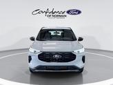 Thumbnail of 2025 Space Silver Ford Escape