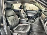 Thumbnail of 2022 Platinum Gray Metallic Volkswagen Atlas