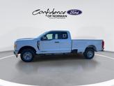 Thumbnail of 2025 Oxford White Ford F-250