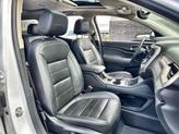 Thumbnail of 2022 White Frost Tri-Coat GMC Acadia