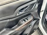 Thumbnail of 2022 White Frost Tri-Coat GMC Acadia