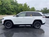 Thumbnail of 2024 Bright White Clearcoat Jeep Grand Cherokee